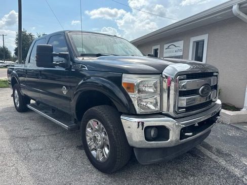 Used 2015 Ford F250 Lariat w/ Chrome Package AWD/4WD image 3