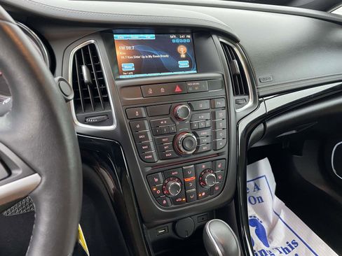 Used 2017 Buick Cascada Premium image 18