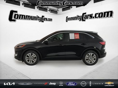 Used 2022 Ford Escape SEL image 3