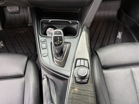 Used 2018 BMW 330i Sedan RWD image 25