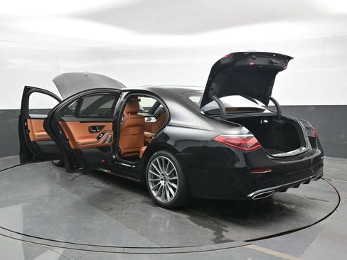Used 2022 Mercedes-Benz S 580 4MATIC Sedan image 47