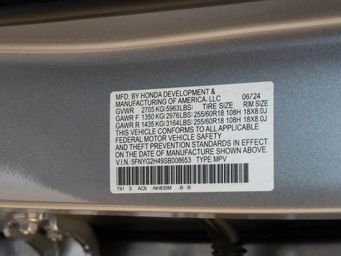 Used 2025 Honda Pilot EX-L image 35