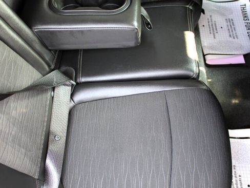 Used 2016 Buick Encore FWD image 16