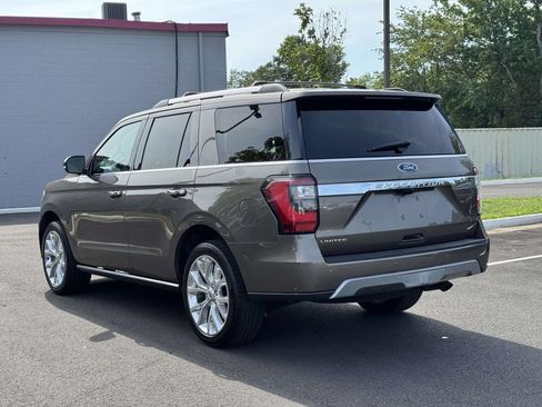 Used 2018 Ford Expedition Limited w/ Equipment Group 302A AWD/4WD image 25