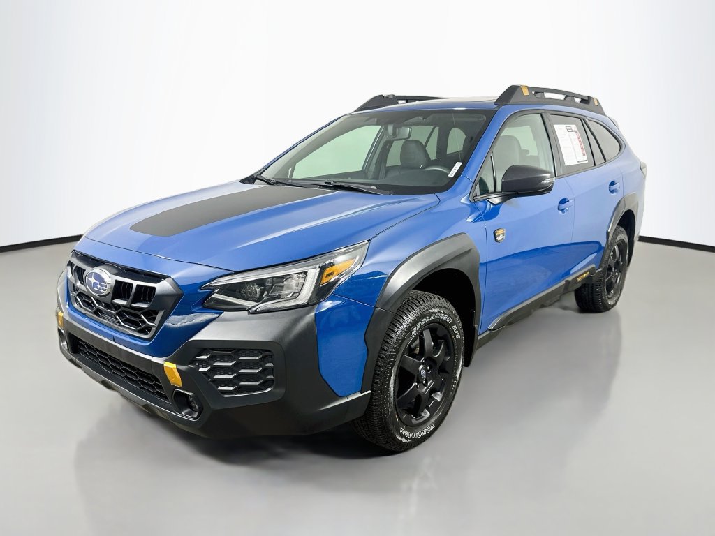Used 2025 Subaru Outback Wilderness w/ Wilderness Package AWD/4WD image 3
