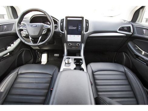 Used 2024 Ford Edge SEL w/ Convenience Package AWD/4WD image 10