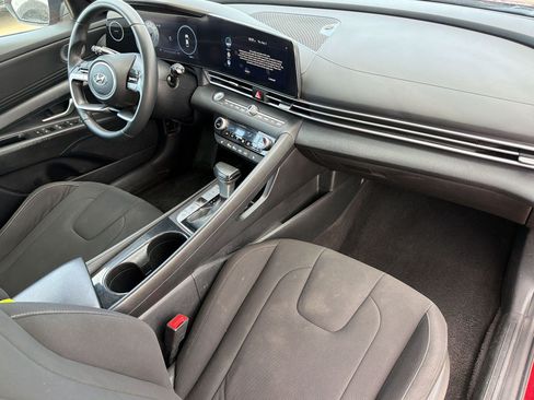 Used 2023 Hyundai Elantra SEL w/ Convenience Package FWD image 27