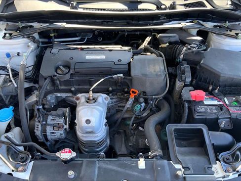 Used 2017 Honda Accord Sport Special Edition image 32