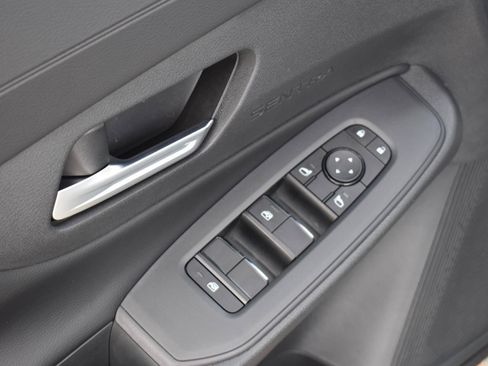 Used 2026 Nissan Sentra SV w/ Floor Mat Package FWD image 17