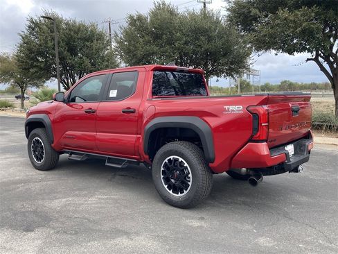 New 2025 Toyota Tacoma TRD Off-Road image 7