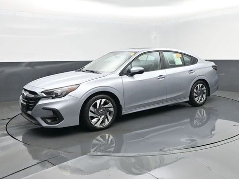 Used 2025 Subaru Legacy Limited image 2