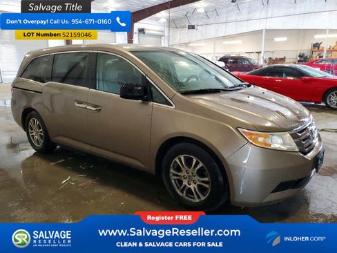 Used 2013 Honda Odyssey EX image 5