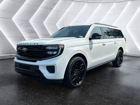 New 2026 Ford Expedition Max Platinum AWD/4WD image 3