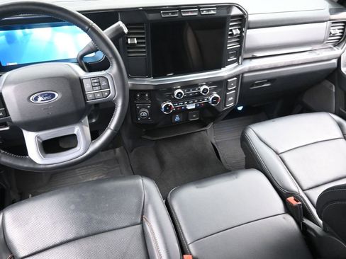 Used 2024 Ford F250 Lariat w/ Tremor Off-Road Package image 12