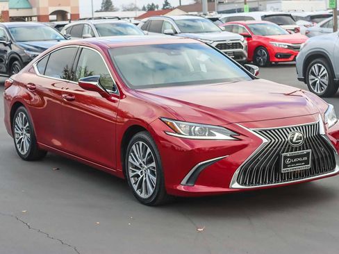 Certified 2021 Lexus ES 350 w/ Premium Package image 5