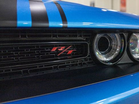 Used 2019 Dodge Challenger R/T w/ Shaker Package RWD image 22