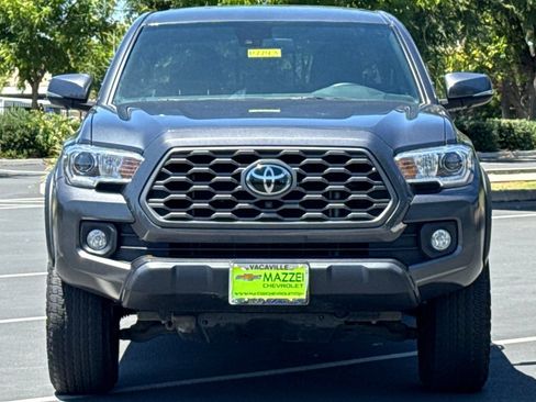 Used 2023 Toyota Tacoma TRD Off-Road w/ Advanced Technology Package AWD/4WD image 7