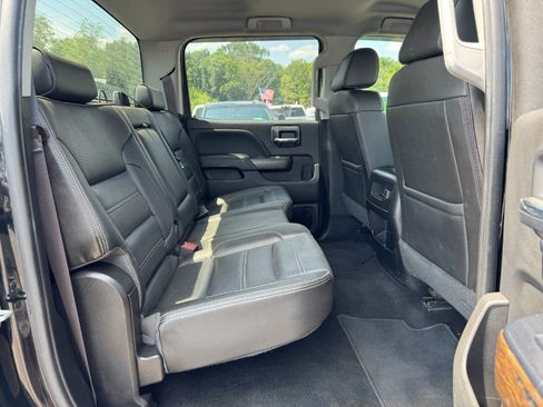 Used 2017 GMC Sierra 2500 Denali w/ Snow Plow Prep Package AWD/4WD image 17