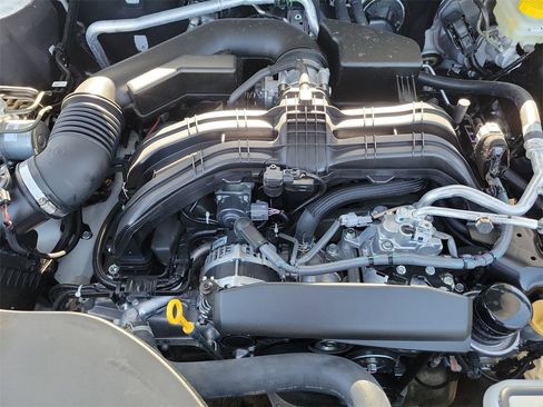 Used 2025 Subaru Outback Onyx Edition image 10