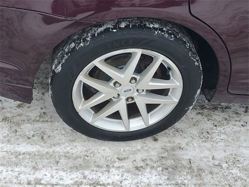 Used 2012 Ford Fusion SEL image 5