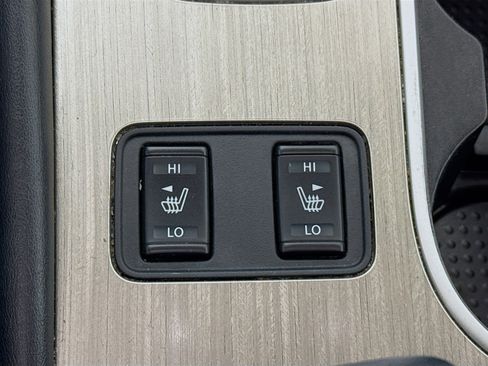 Used 2018 Nissan Murano SL w/ Moonroof Package image 22