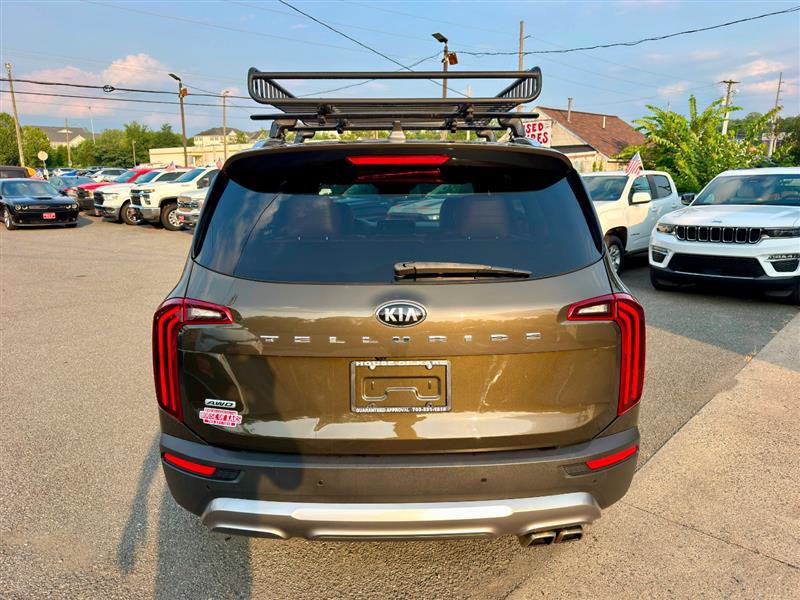 Used 2021 Kia Telluride SX w/ SX Prestige Package AWD/4WD image 3