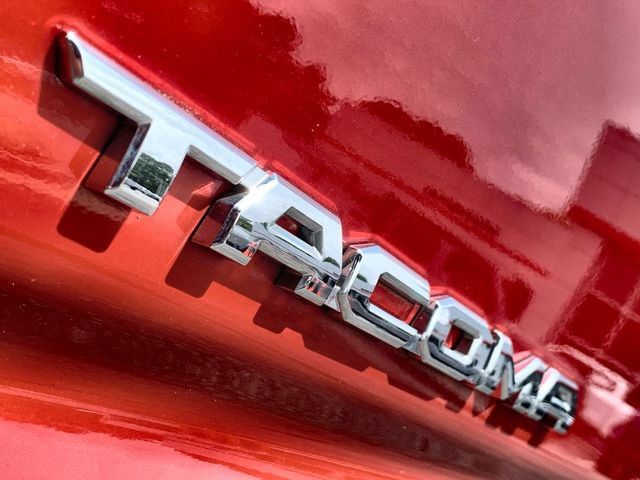 Certified 2022 Toyota Tacoma SR5 AWD/4WD image 43