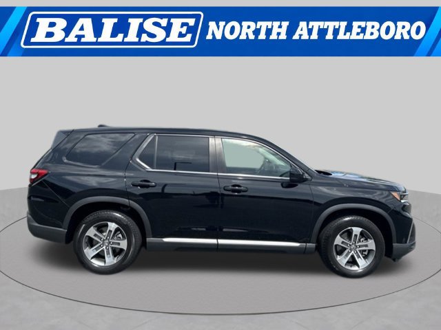 Used 2025 Honda Pilot EX-L image 7