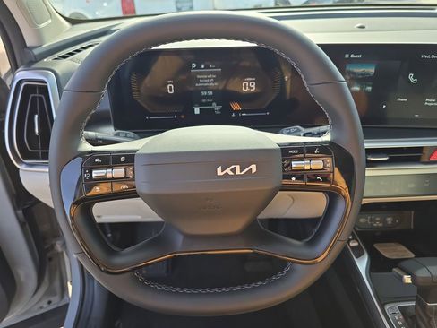 New 2026 Kia Sorento S AWD/4WD image 32