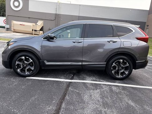 Used 2018 Honda CR-V Touring image 4