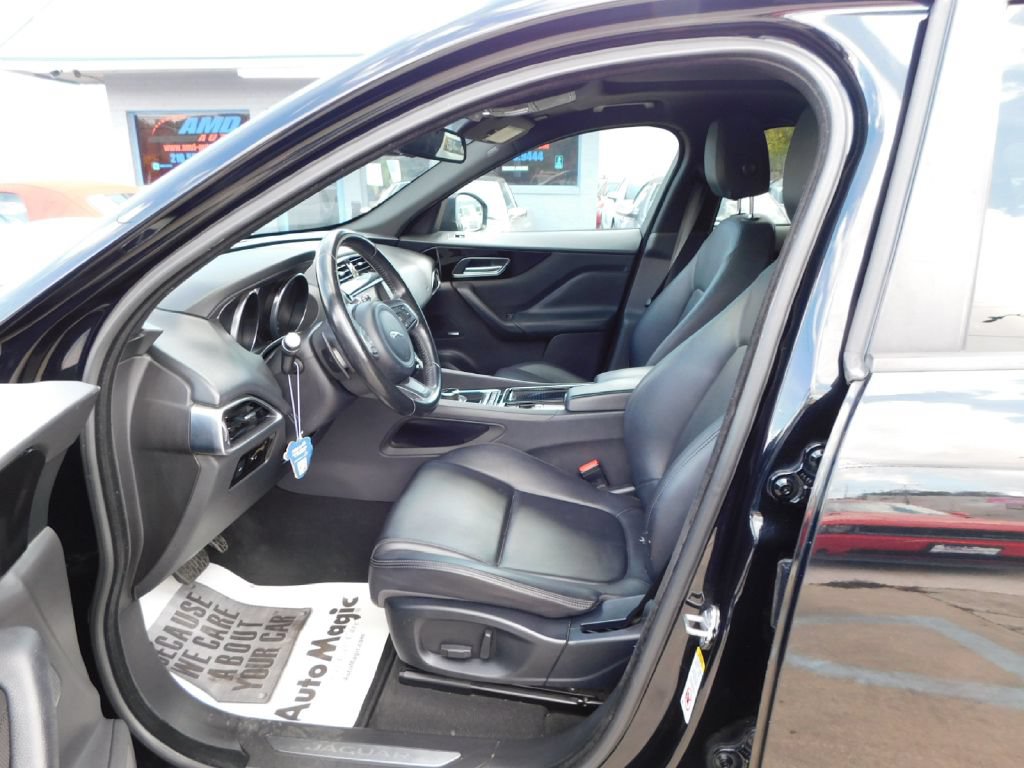 Used 2018 Jaguar F-PACE Premium AWD/4WD image 23