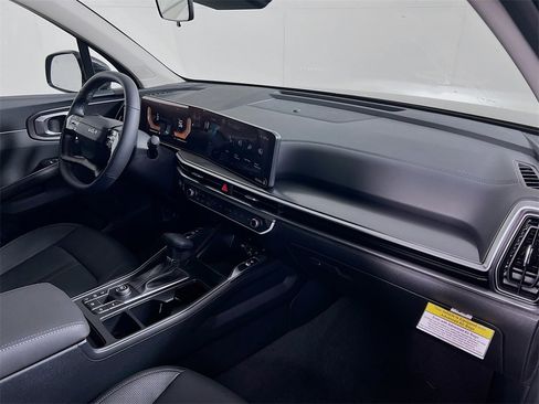 New 2026 Kia Sorento S image 21