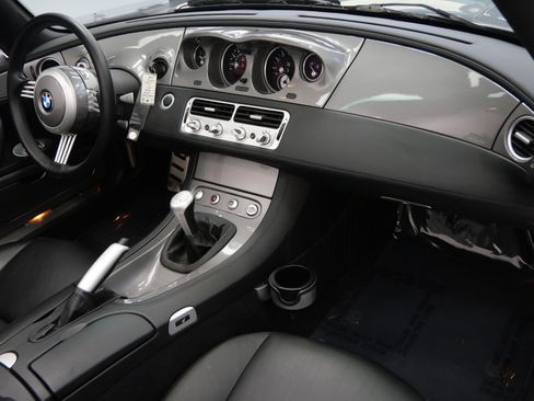 Used 2002 BMW Z8 RWD image 14