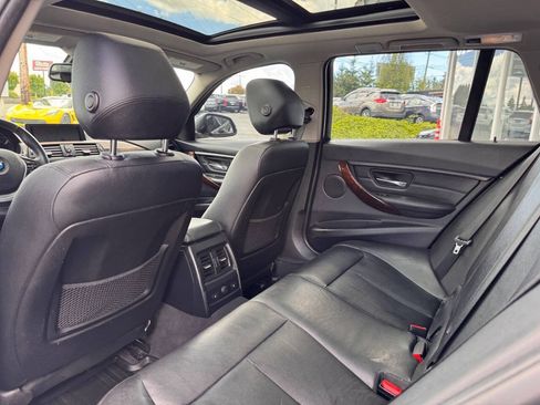 Used 2015 BMW 328i xDrive Wagon AWD/4WD image 30