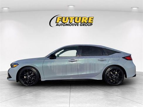 Used 2022 Honda Civic Sport image 6