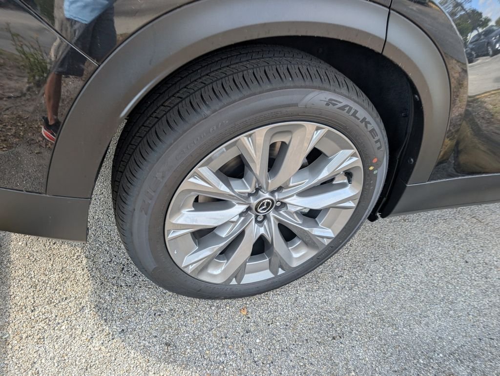 New 2026 MAZDA CX-90 Plug-In Hybrid w/ Preferred AWD/4WD image 13