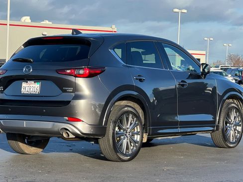 Used 2024 MAZDA CX-5 Signature image 2
