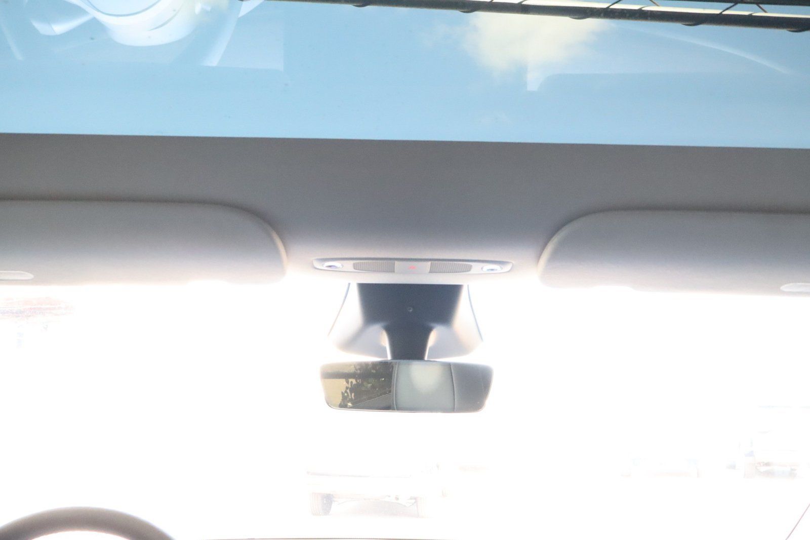 Used 2024 Tesla Model Y Long Range RWD image 33