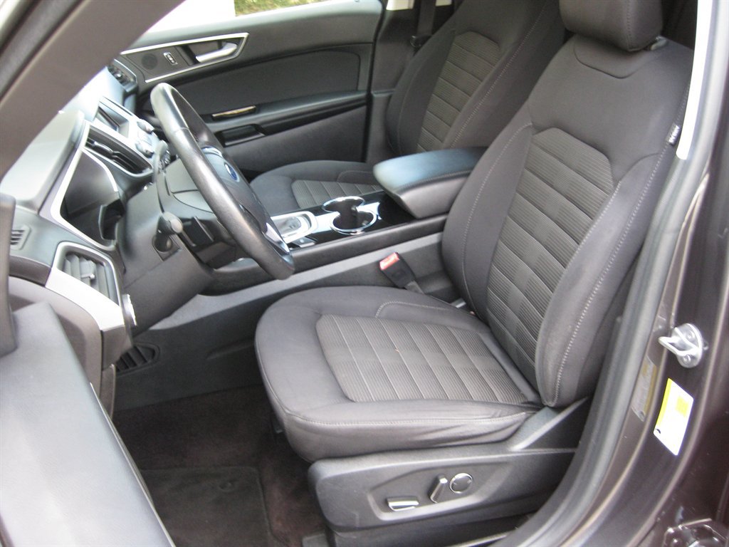 Used 2016 Ford Edge SEL AWD/4WD image 12