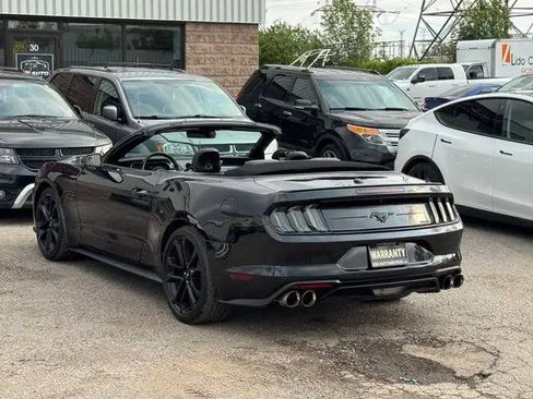Used 2022 Ford Mustang Convertible RWD image 4