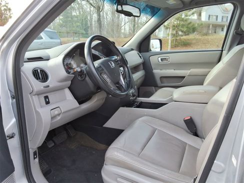 Used 2014 Honda Pilot EX-L image 12