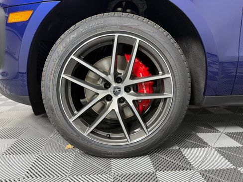 New 2026 Porsche Macan S AWD/4WD image 13