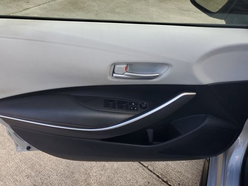 Used 2023 Toyota Corolla SE image 15