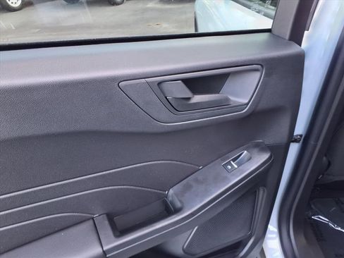 New 2025 Ford Escape Active image 8