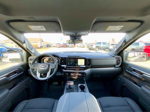 New 2026 GMC Sierra 1500 Elevation image 36