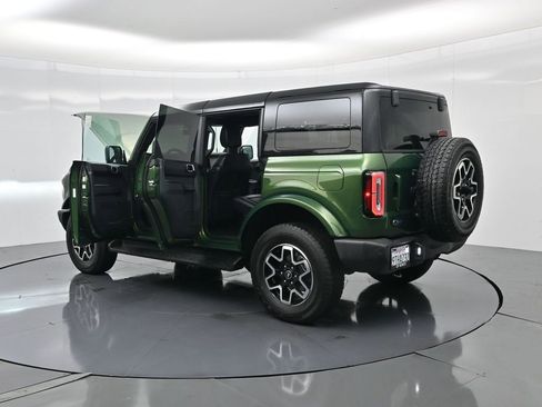 Used 2025 Ford Bronco Outer Banks image 40