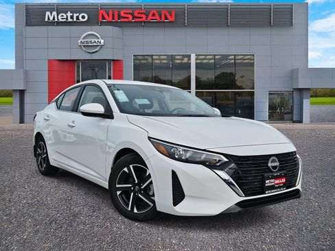 New 2025 Nissan Sentra SV w/ Trunk Package image 1