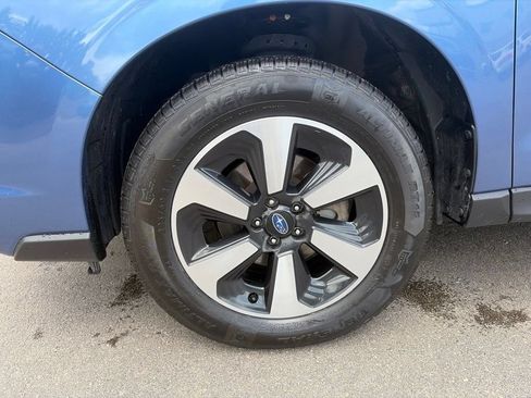 Used 2018 Subaru Forester 2.5i Premium w/ All-Weather Package AWD/4WD image 21