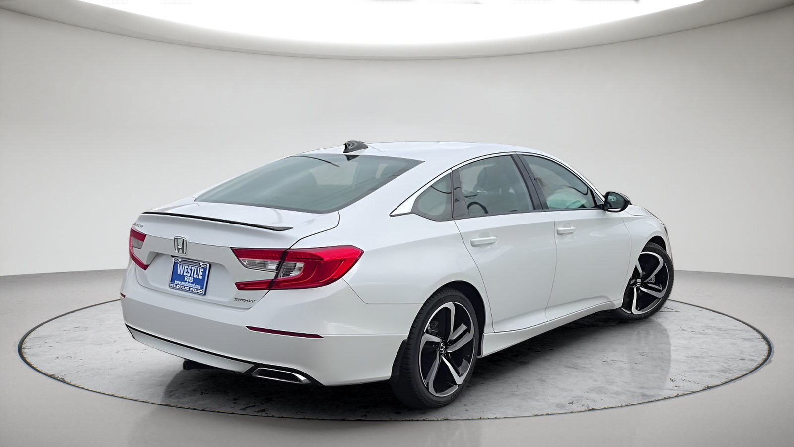 Used 2022 Honda Accord Sport image 6