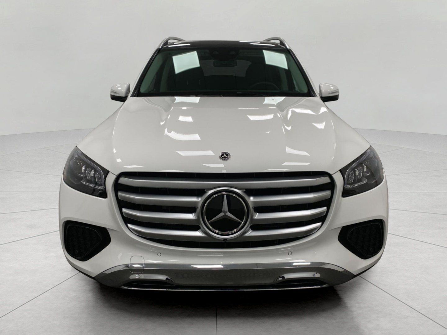 Certified 2026 Mercedes-Benz GLS 450 4MATIC image 11